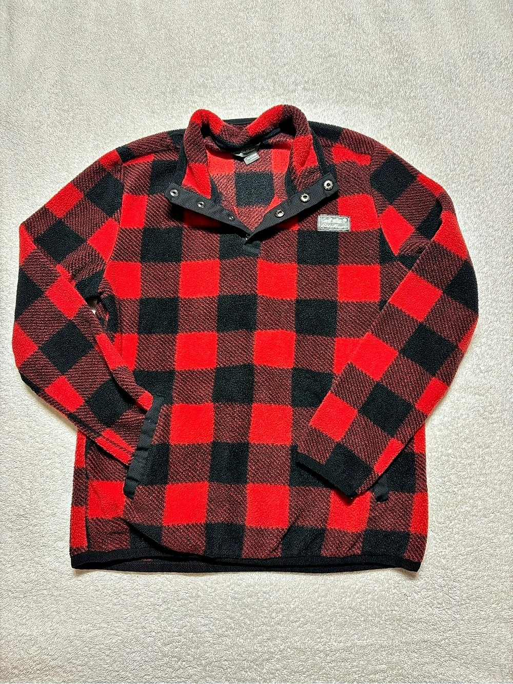 Eddie Bauer Plaid Fleece Pullover in Red & Black